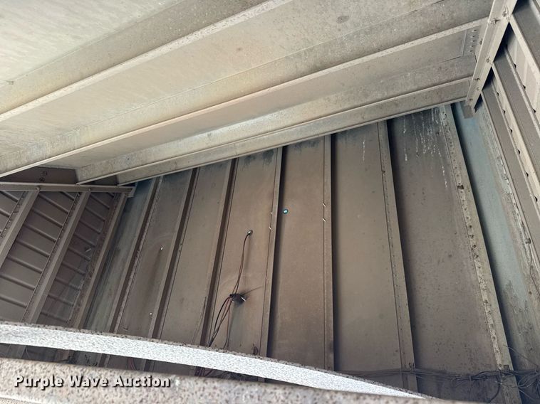 image for item EQ1119 1996 Timpte grain trailer