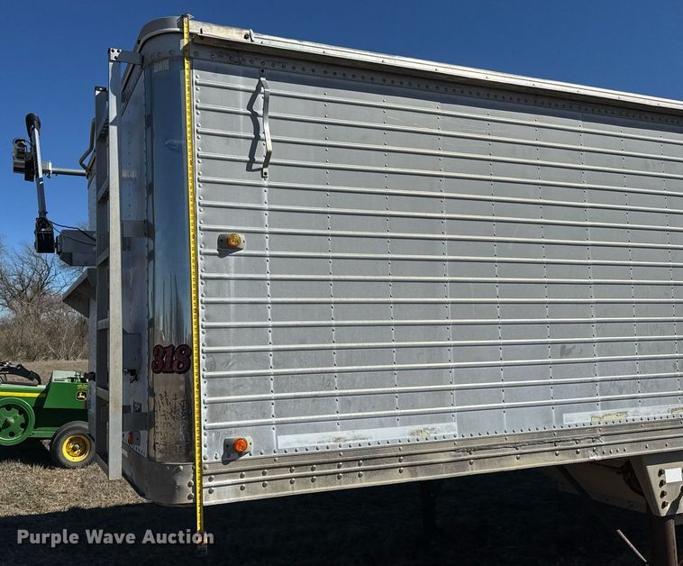 image for item EQ1119 1996 Timpte grain trailer
