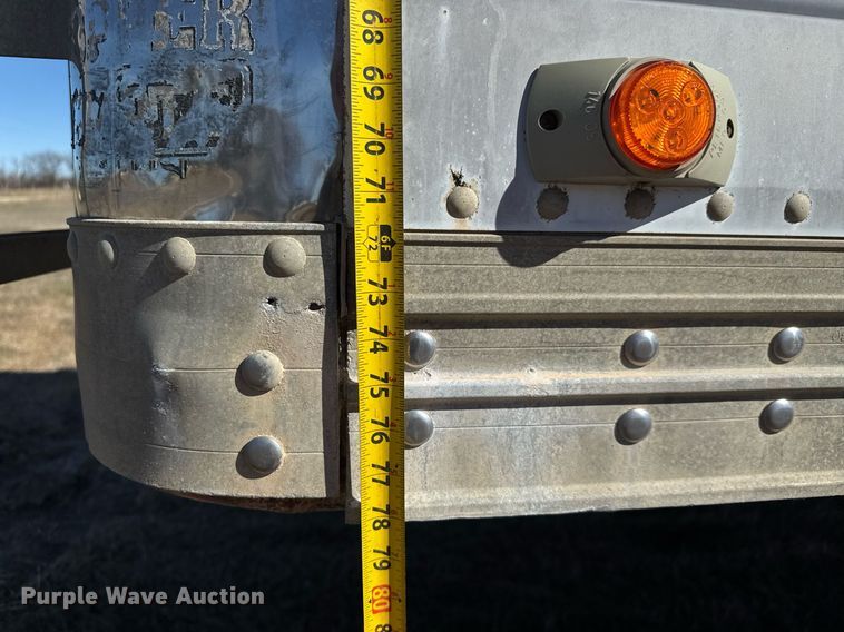 image for item EQ1119 1996 Timpte grain trailer