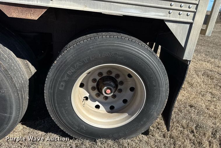 image for item EQ1119 1996 Timpte grain trailer