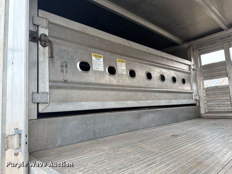 image for item EQ1134 2014 M.H. EBY Ruff Neck livestock trailer