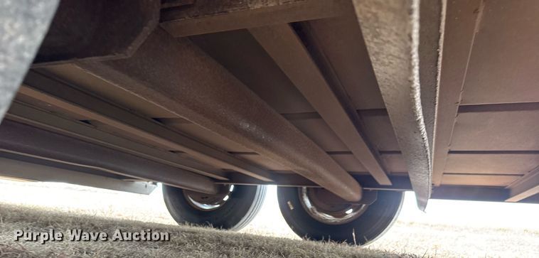 image for item EQ1134 2014 M.H. EBY Ruff Neck livestock trailer