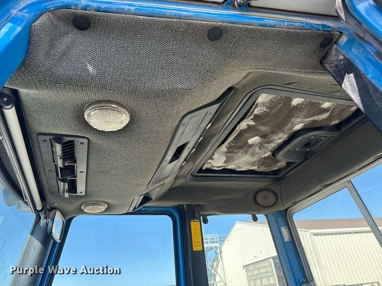 image for item EQ1193 Ford 8630 tractor