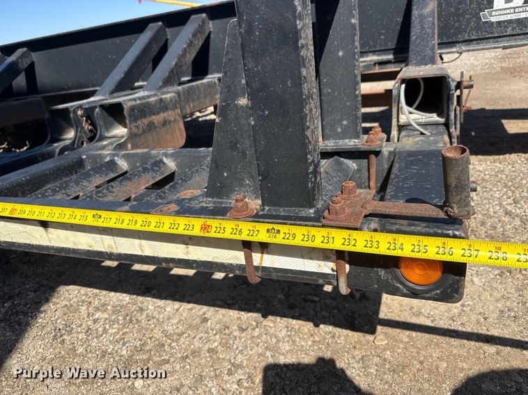 image for item EQ1195 2005 Behnke sprayer trailer