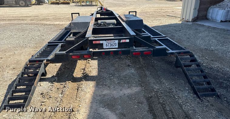 image for item EQ1195 2005 Behnke sprayer trailer