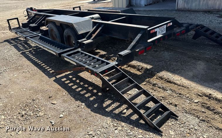 image for item EQ1195 2005 Behnke sprayer trailer