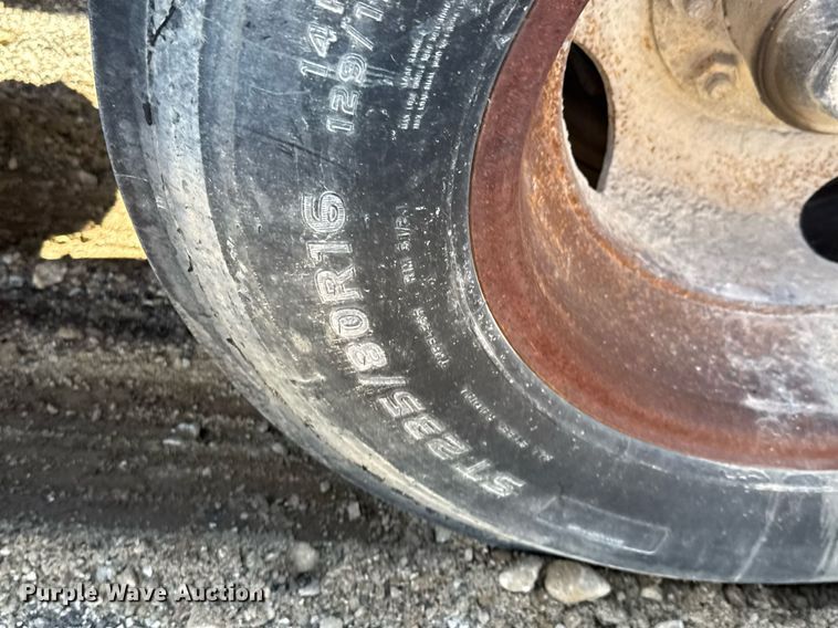 image for item EQ1195 2005 Behnke sprayer trailer