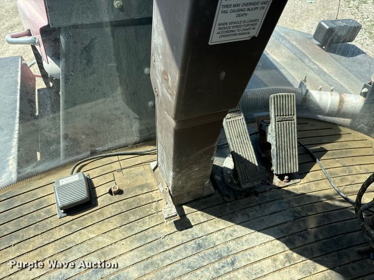 image for item EQ1197 Miller Atlas 3654 spreader