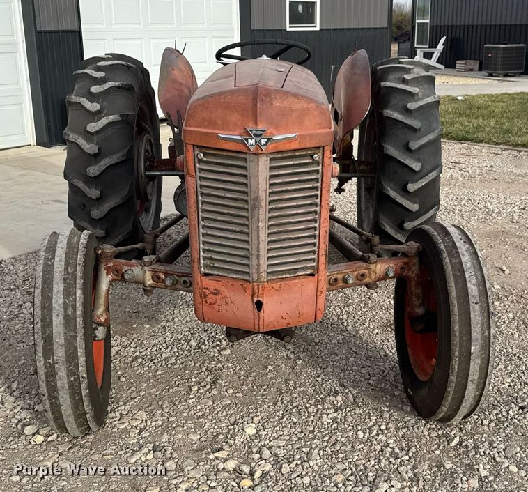 image for item EQ1209 1962 Massey Ferguson MF35 tractor