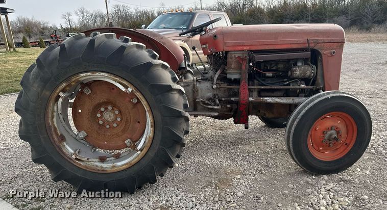 image for item EQ1209 1962 Massey Ferguson MF35 tractor