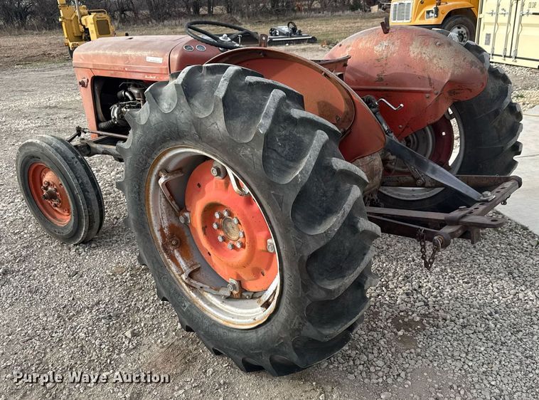 image for item EQ1209 1962 Massey Ferguson MF35 tractor