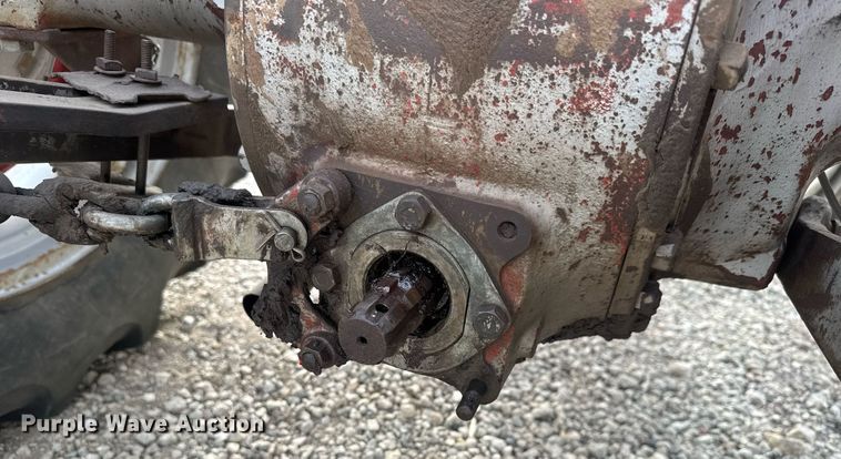 image for item EQ1209 1962 Massey Ferguson MF35 tractor