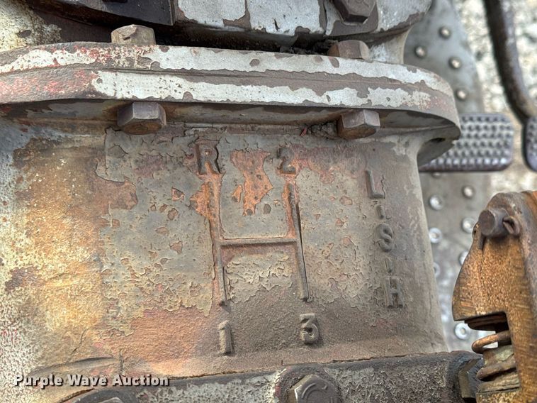 image for item EQ1209 1962 Massey Ferguson MF35 tractor