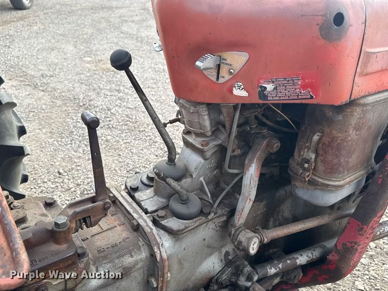 image for item EQ1209 1962 Massey Ferguson MF35 tractor
