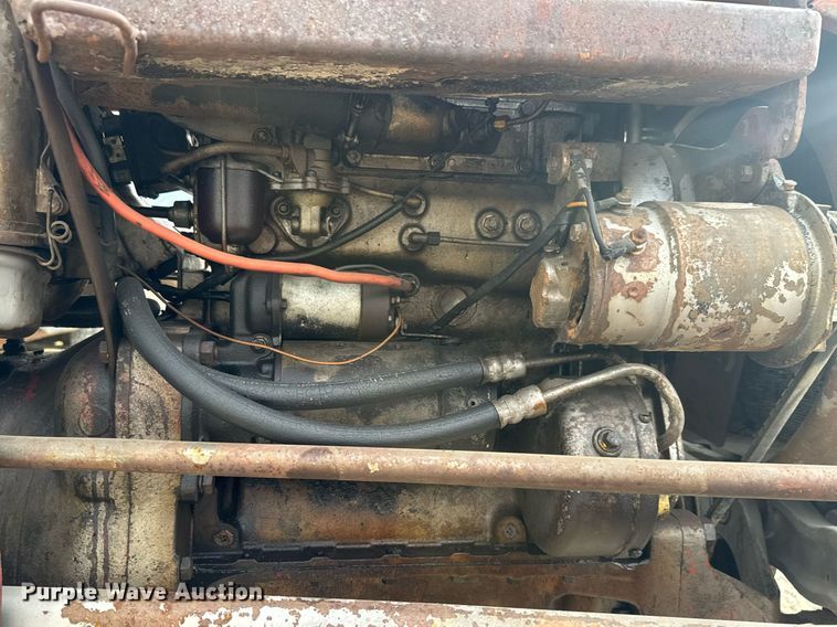 image for item EQ1209 1962 Massey Ferguson MF35 tractor