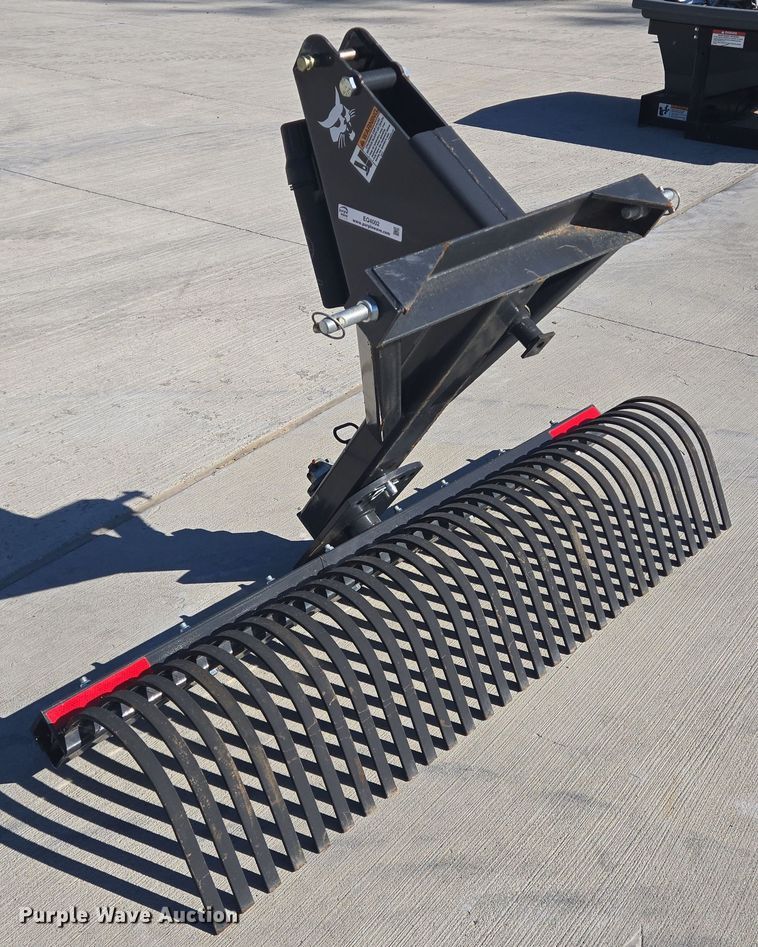 image for item EQ4002 Bobcat Rake 60 landscape rake