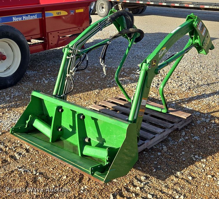 image for item EQ6855 John Deere H130 loader