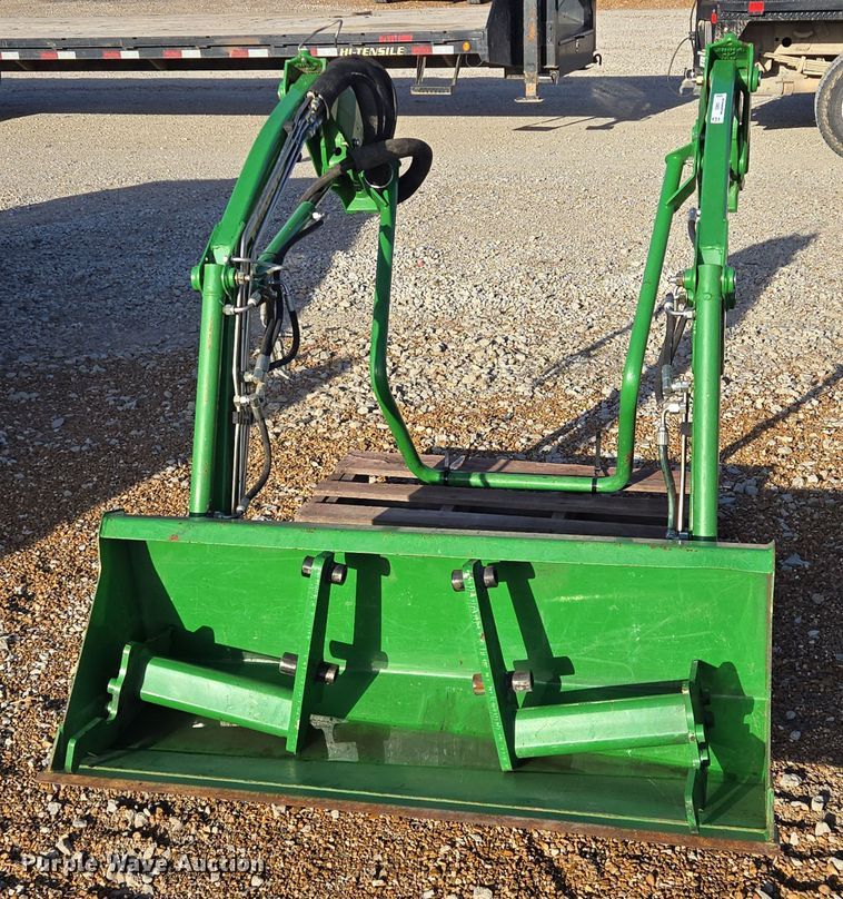 image for item EQ6855 John Deere H130 loader