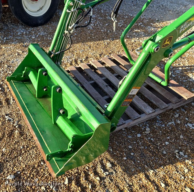 image for item EQ6855 John Deere H130 loader