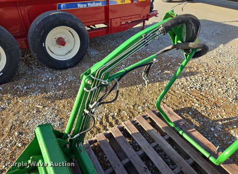 image for item EQ6855 John Deere H130 loader