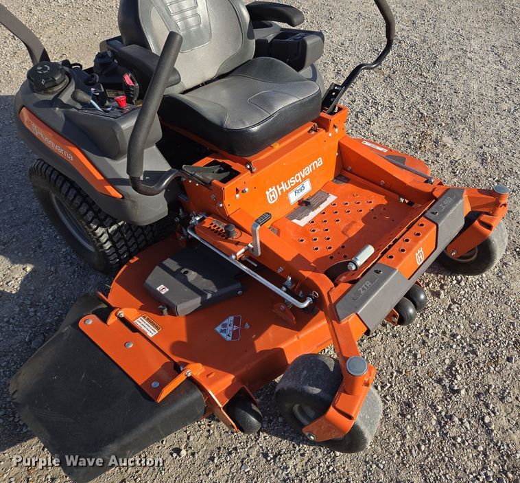 image for item EQ6859 Husqvarna Z460 ZTR lawn mower