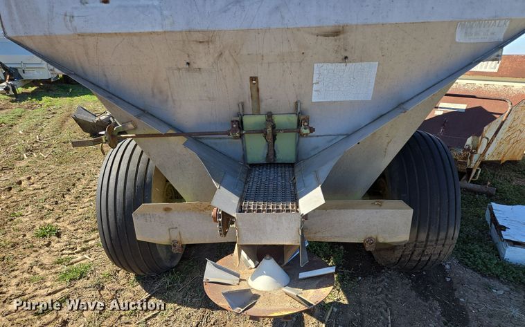 image for item EQ6922 Tyler Moonwalk spreader