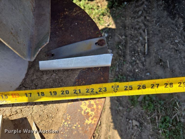 image for item EQ6922 Tyler Moonwalk spreader