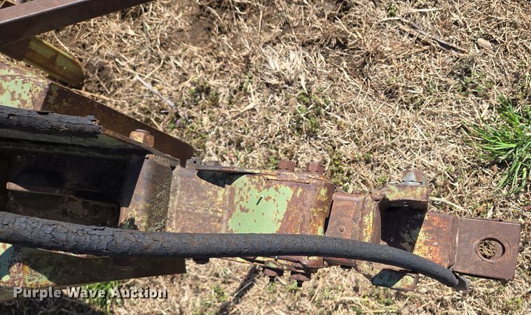 image for item EQ6922 Tyler Moonwalk spreader