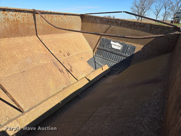 image for item EQ6922 Tyler Moonwalk spreader