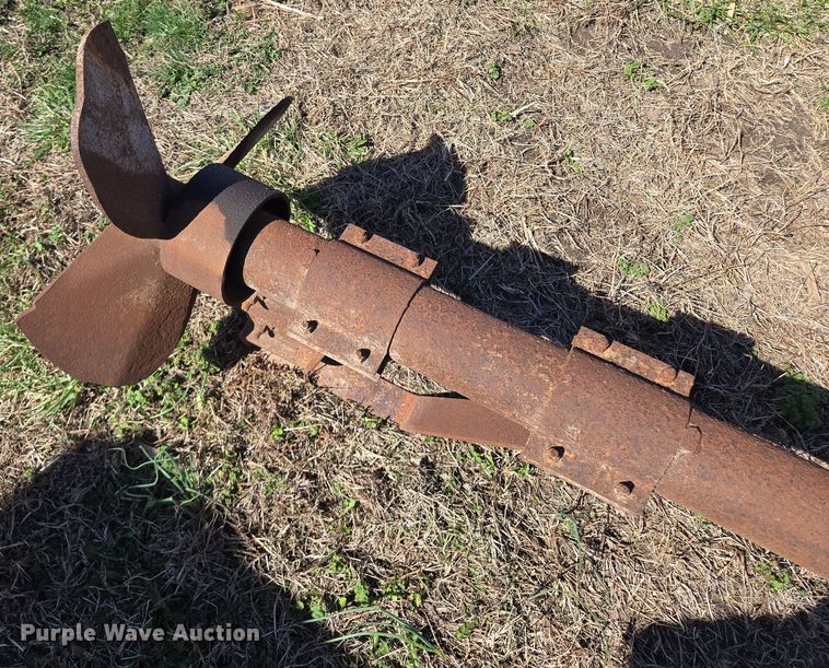 image for item EQ6923 Farmstar 1501 manure agitator 