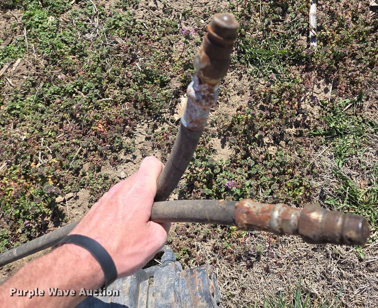 image for item EQ6925 Unverferth AG14-325 auger