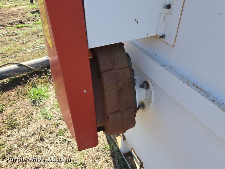 image for item EQ6926 Sudenga M2000 feed grinder/mixer