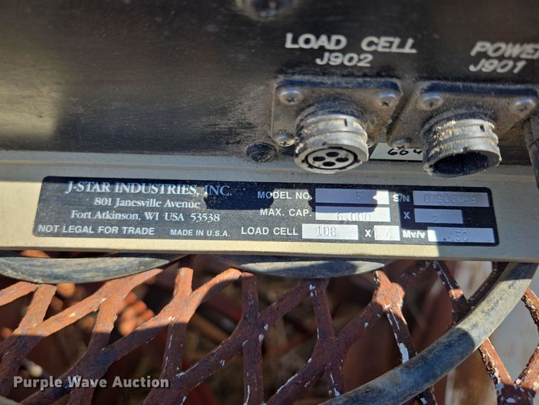 image for item EQ6926 Sudenga M2000 feed grinder/mixer