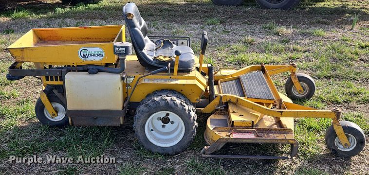 image for item EQ6929 Walker MTSD ZTR lawn mower