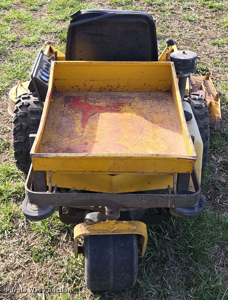 image for item EQ6929 Walker MTSD ZTR lawn mower