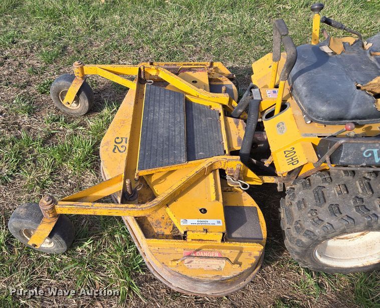 image for item EQ6929 Walker MTSD ZTR lawn mower