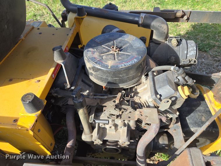 image for item EQ6929 Walker MTSD ZTR lawn mower