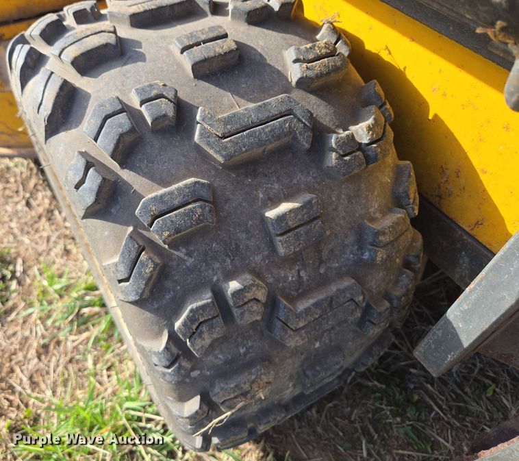 image for item EQ6929 Walker MTSD ZTR lawn mower