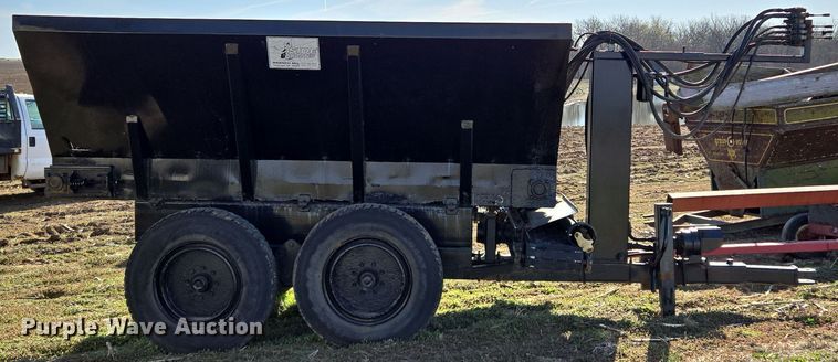 image for item EQ6930 Mensch W3350 Side Shooter sand shooter