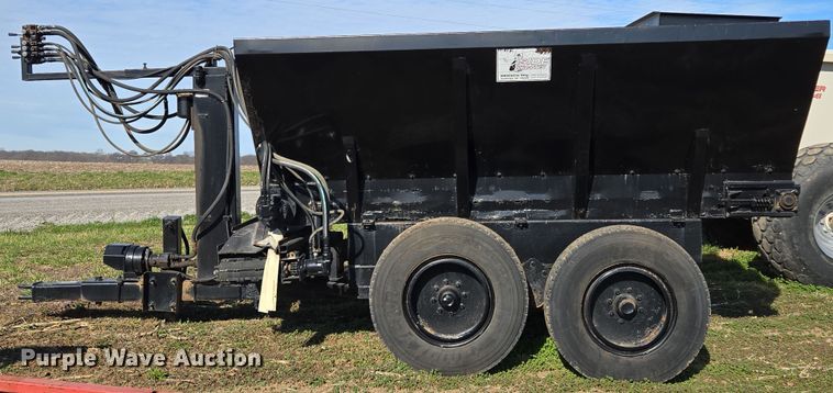 image for item EQ6930 Mensch W3350 Side Shooter sand shooter