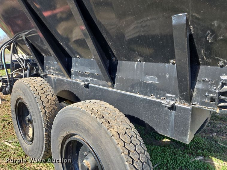 image for item EQ6930 Mensch W3350 Side Shooter sand shooter