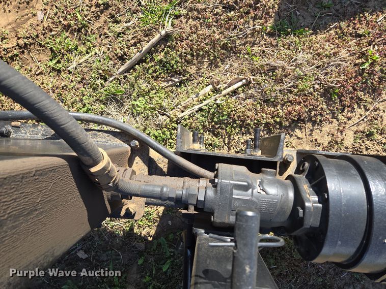 image for item EQ6930 Mensch W3350 Side Shooter sand shooter