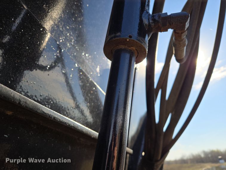 image for item EQ6930 Mensch W3350 Side Shooter sand shooter