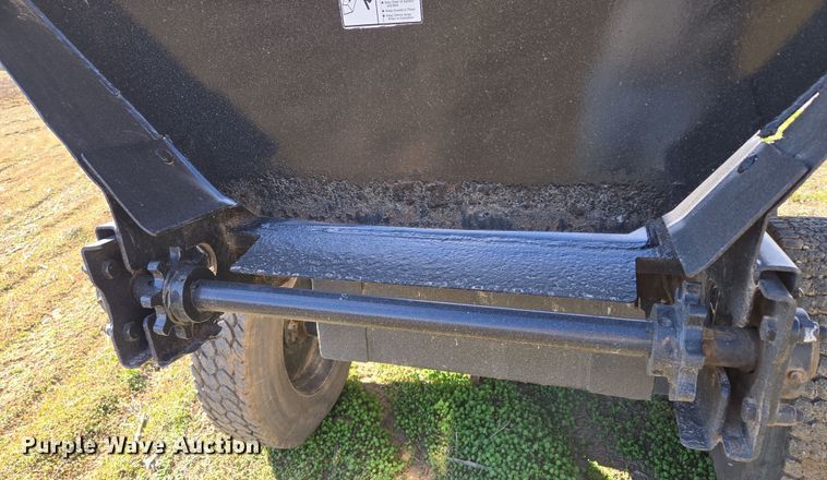 image for item EQ6930 Mensch W3350 Side Shooter sand shooter