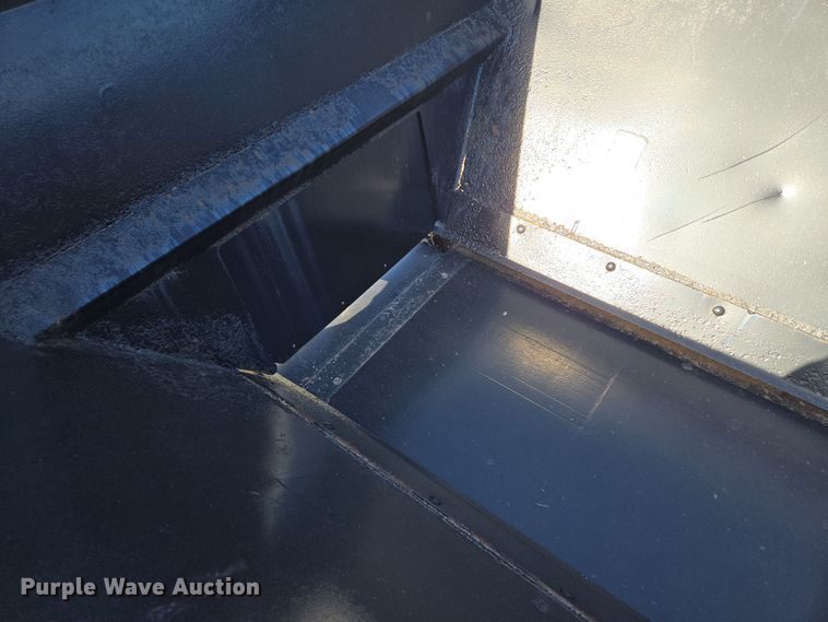 image for item EQ6930 Mensch W3350 Side Shooter sand shooter