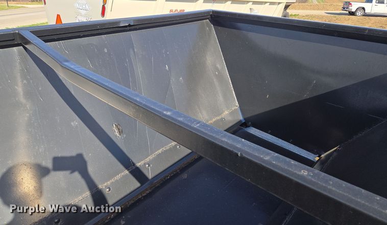 image for item EQ6930 Mensch W3350 Side Shooter sand shooter