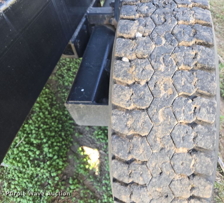 image for item EQ6930 Mensch W3350 Side Shooter sand shooter