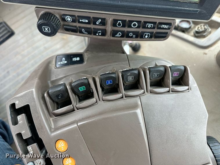 image for item ER8815 2018 John Deere 9470 RX 4WD tractor