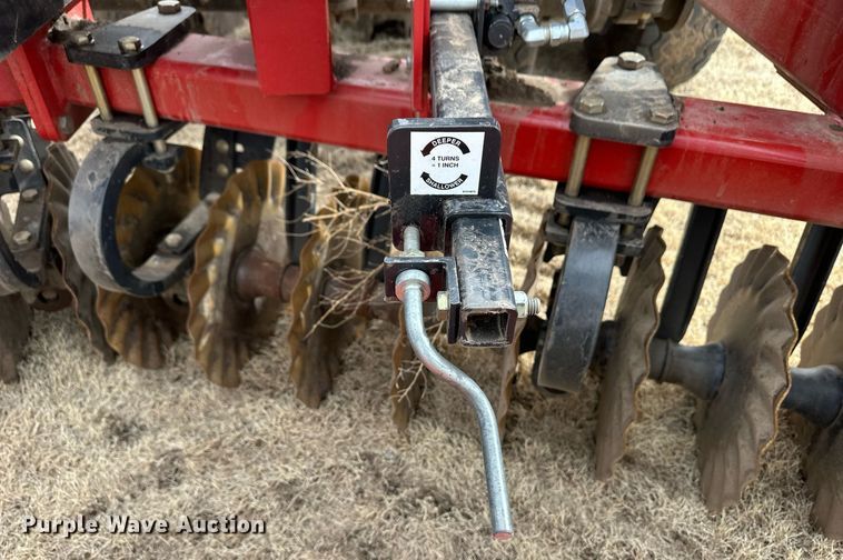 image for item ER8816 2020 Case IH 335 vertical tillage
