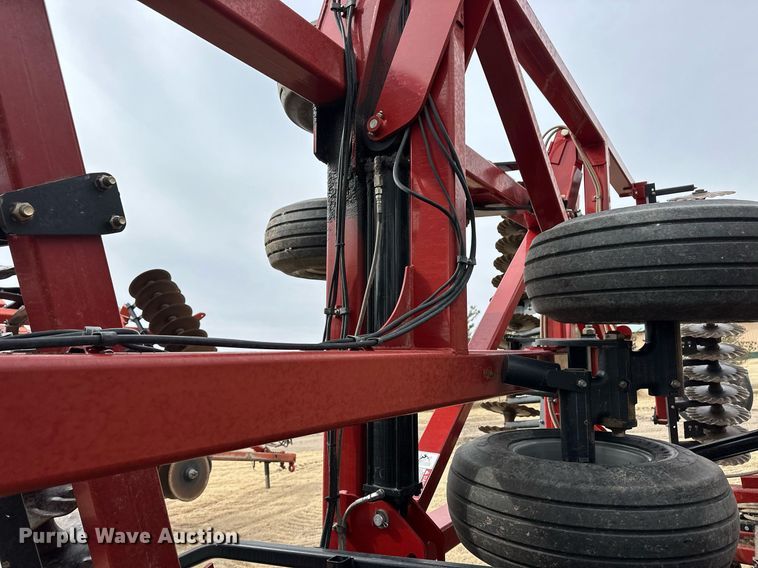 image for item ER8816 2020 Case IH 335 vertical tillage
